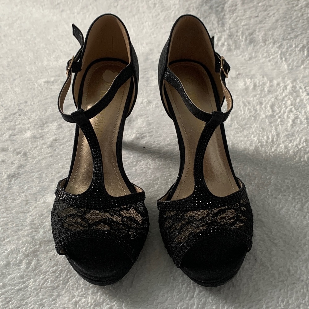 Dream Pairs Heels